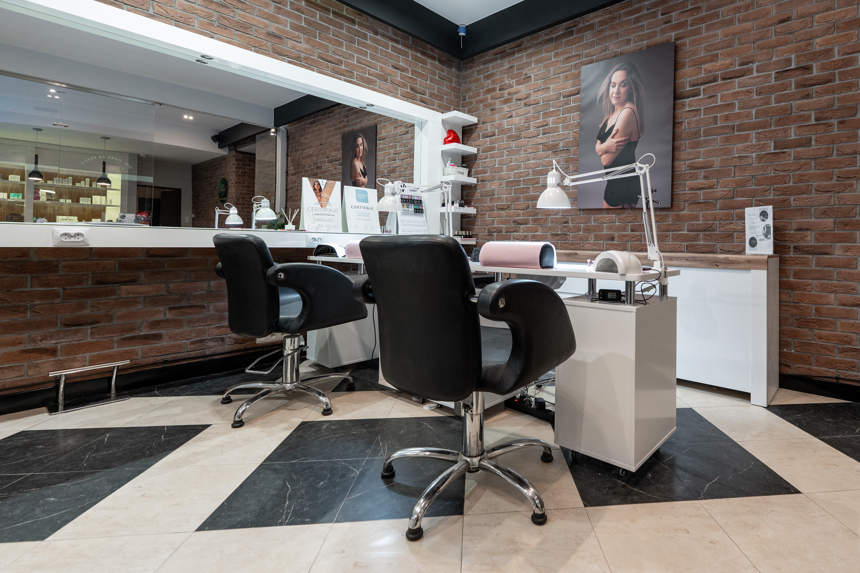 Stylizacja paznokci Vanity Day Spa Gdynia